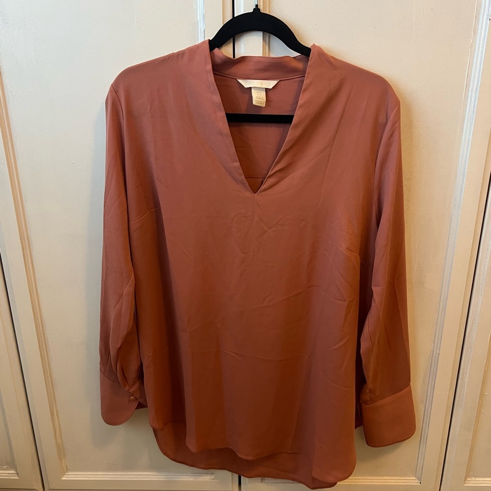 H&M Women's V-Neck Blouse - Terracotta